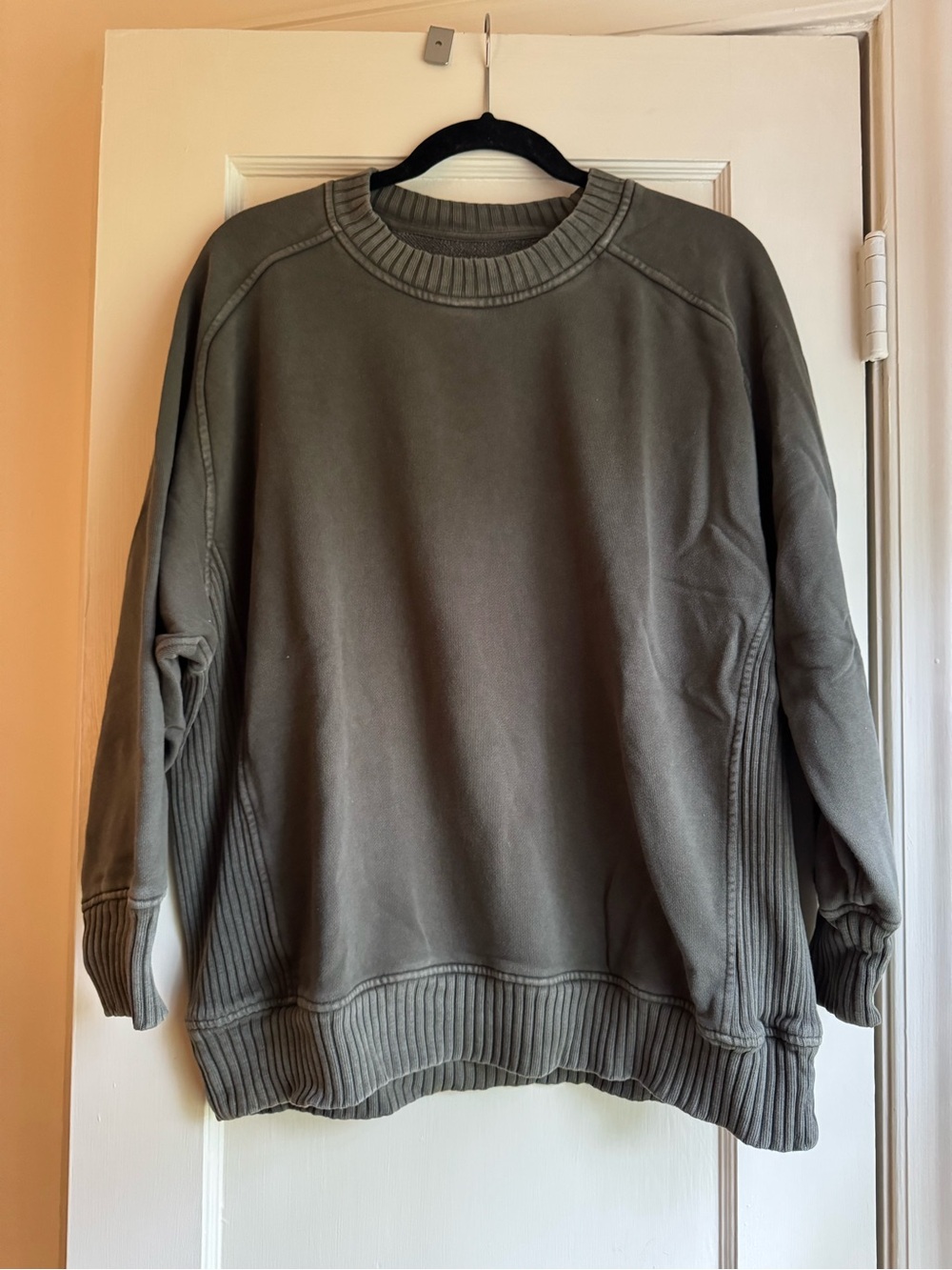 aerie Olive Green Crewneck Sweatshirt